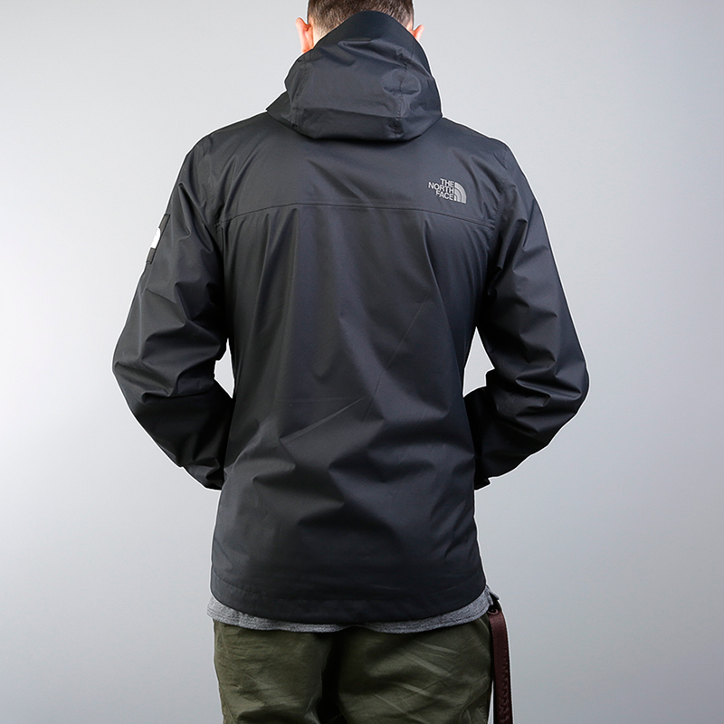 мужская черная куртка The North Face Mountain Q JKT T0CR3QJK3 - цена, описание, фото 4